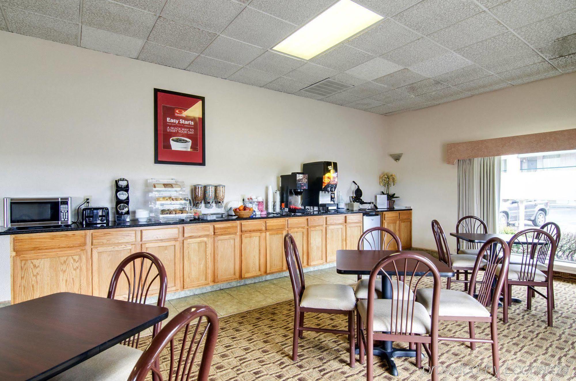 Americas Best Value Inn Salina Zewnętrze zdjęcie