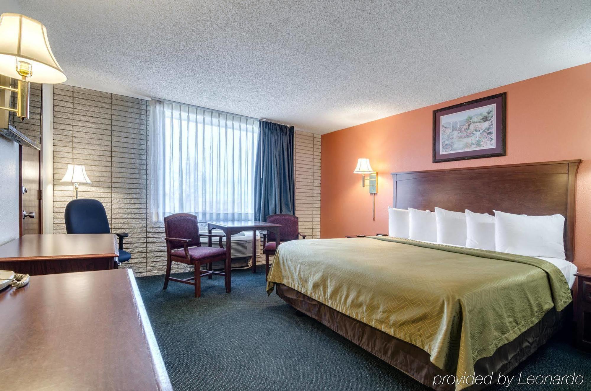 Americas Best Value Inn Salina Zewnętrze zdjęcie