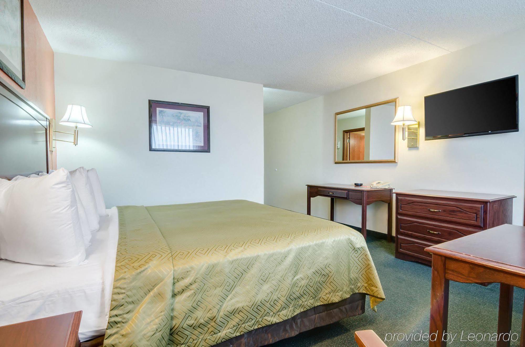 Americas Best Value Inn Salina Zewnętrze zdjęcie